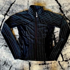 Sz8 lululemon pinstripe define jacket